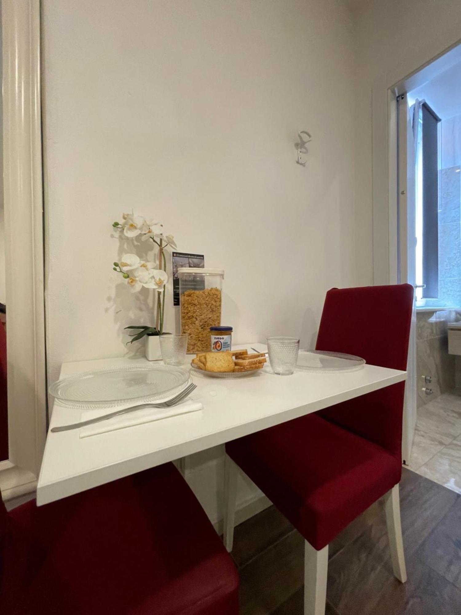 Luxury 3 Al Duomo Di Parma Apartment Exterior photo